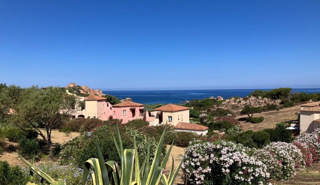 Beach Home Sardegna Calarossa- Spectacular views&Snorkeling in Isola Rossa