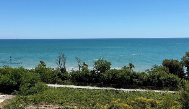 Brand-New Sea View in Vasto Marina with Parking
