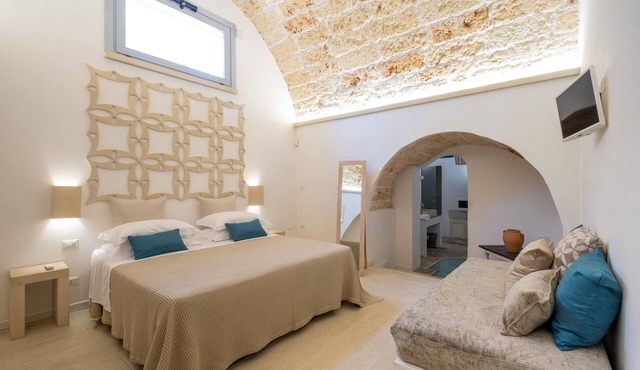 Casa Litarà Room with Shared Pool, Wi-Fi & Air Conditioning