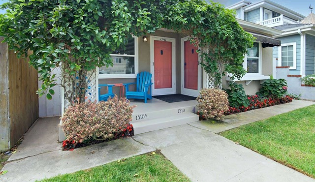 Charming Beach Bungalow in Seal Beach
