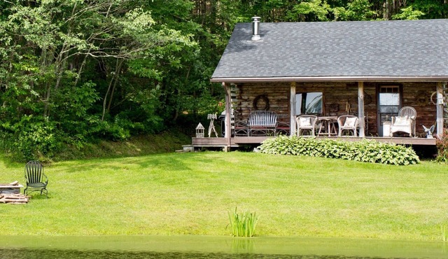 Charming Log Cabin on Private Pond Nestled in Woods Near Holiday Valley Resort in Great Valley
