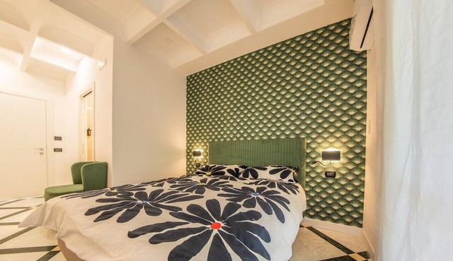Deluxe Matrimonial Room at the Roman Theater - Kalydon Suite
