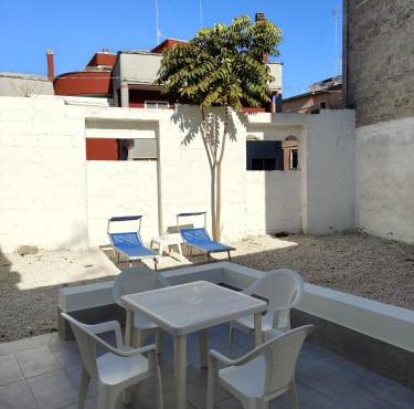 Dimora Fulvia interno appartamento con giardino privato
