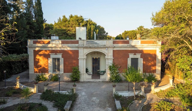 Dimora Lustrelle con parco privato