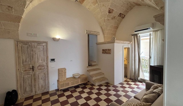 DimoraStella: A Taste of Authentic Puglia Located in the heart of Pezze di Greco