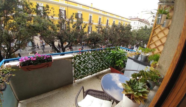 Domus Corso Umberto 18 B&B