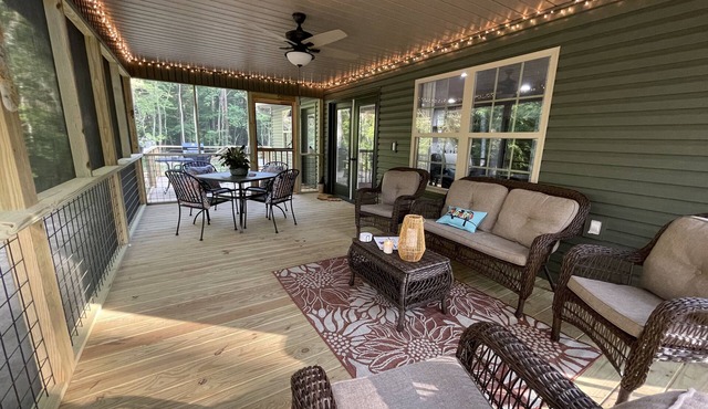 “Experience Tranquility in our Cozy Cottage!” in Mentone