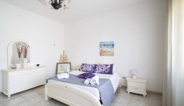 Holiday Home 'Via Beethowen' with Sea View, Wi-Fi and Air Conditioning