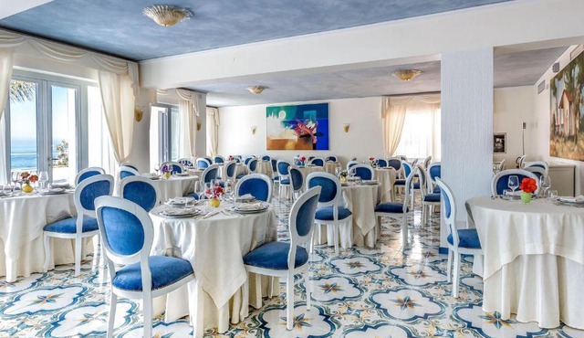 Hotel Ferretti