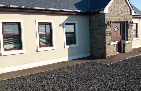 Killard House in Caherlean