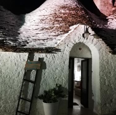 Luxury Trulli Sabotino 48