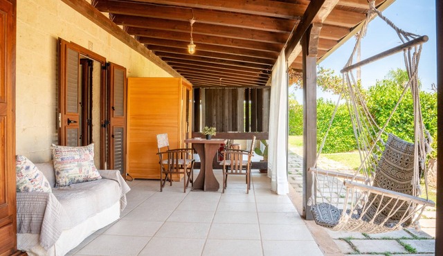 Masseria Giamarra Junior Suite Room with Shared Pool, Wi-Fi and Air Conditioning