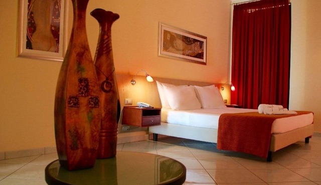 Meridian Hotel