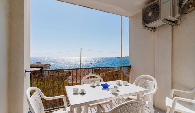 Olimpia's Home in Otranto – Sea View, Wi-Fi & Air Conditioning