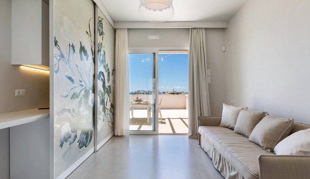 Perla Saracena Luxury Suites