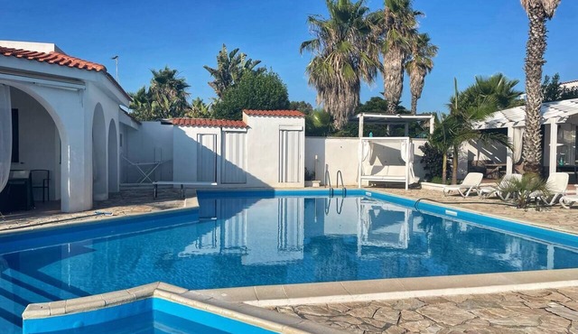 Relaxing Apartments with pool,30m from the sea-inside Pizzo Natural Park