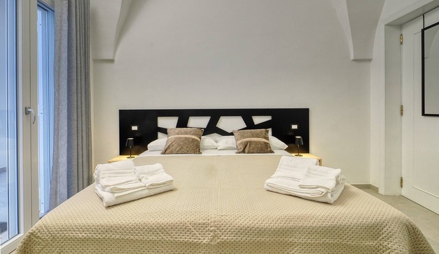 Room 'Agrù - Salento Garden Stay - Aurea' with Shared Terrace, Wi-Fi and Air Conditioning