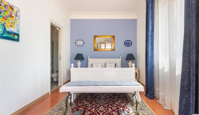 Room 'Il Casino Casalino, Luna' with Shared Pool, Wi-Fi and Air Conditioning