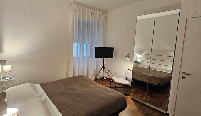 Room & Parking