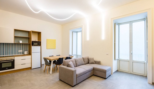 Solaris Suites by Napoliapartments in Naples