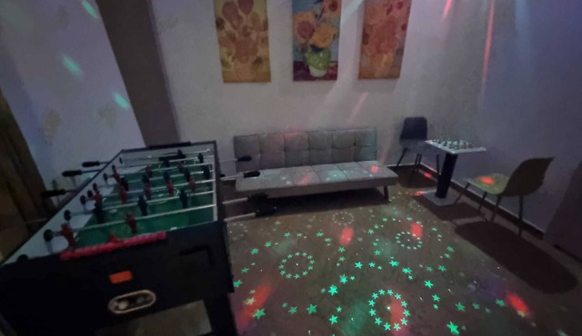 Suite with private relaxation area, mood lighting, and music – near Pompeii.