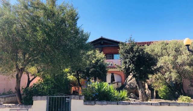 Three-room apartment I Graniti a few minutes beaches Marine Park Tavolara