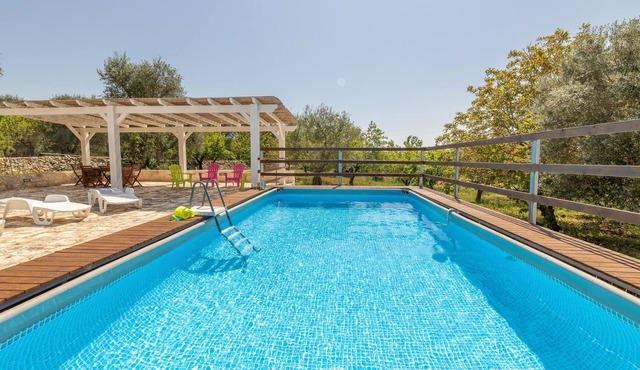 Trullo Aia Antica - Ceglie Messa.