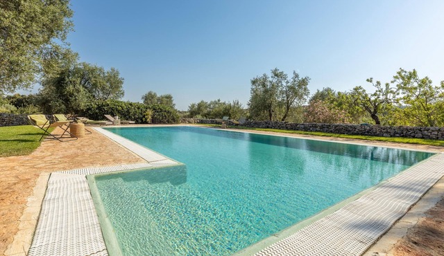 Trullo Dei Rosmarini - Ceglie Me.