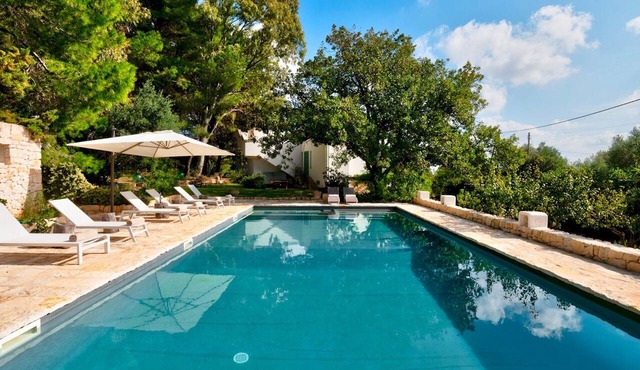 Villa Giari 8, Emma Villas