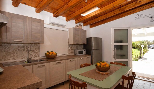 Villa in Brucoli with 2 bedrooms sleeps 5