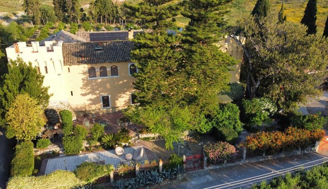 Villa La Cucullera