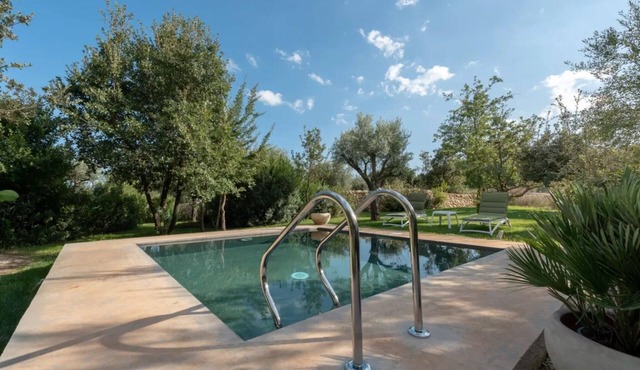 Villa Manghisi with Private Pool, Wi-Fi and Air Conditioning in Noto