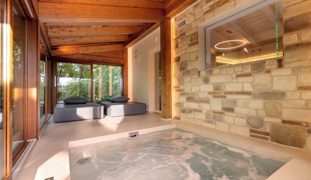 VILLA SERRA - Sibillini Retreat with sauna and hot tub
