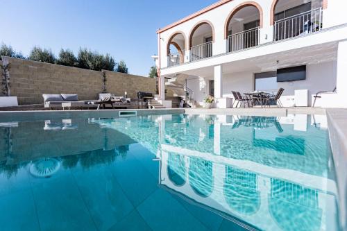 Villa with heated pool in Quartu SantʼElena