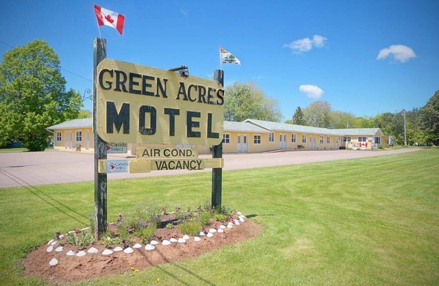 (6) Private Double Suite at Green Acres Summerside in Summerside