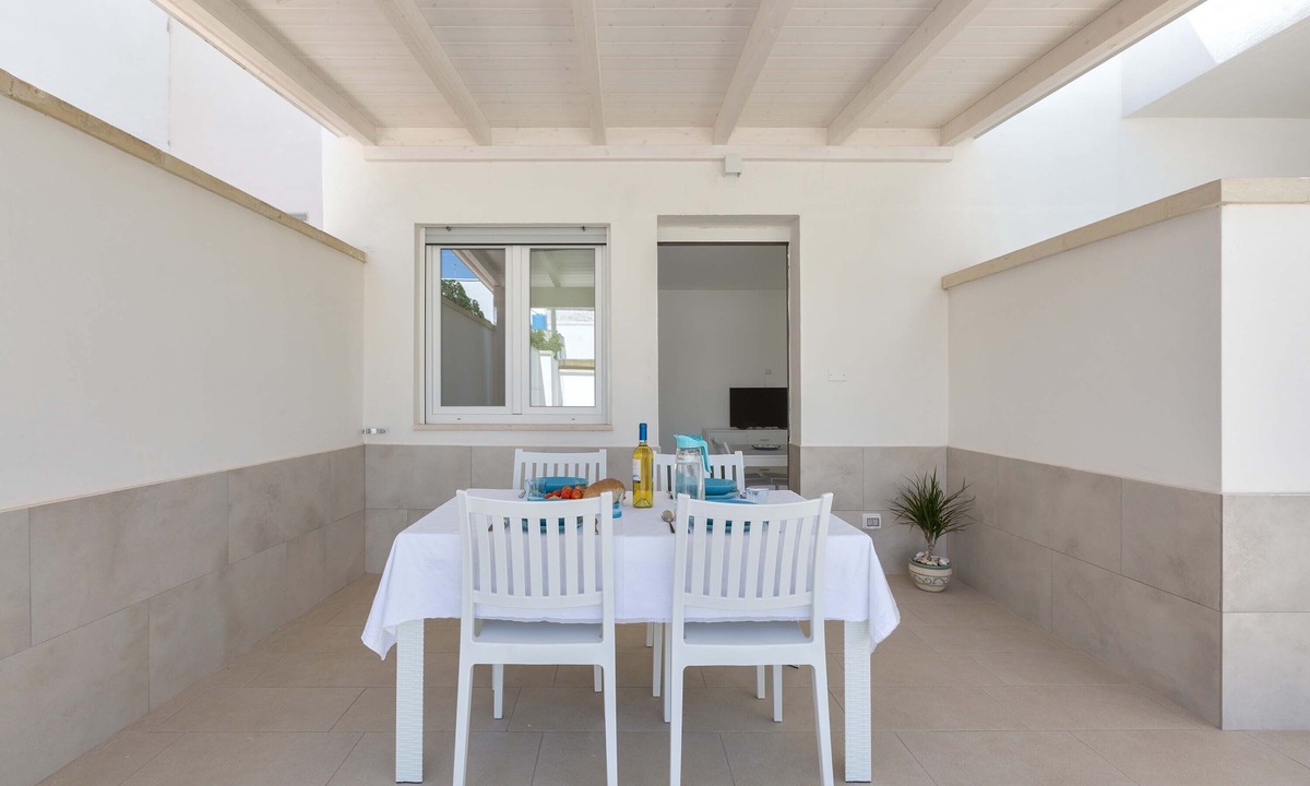 Casalabate Apartment | 3097 Residence Marelena- Villino Scirocco by Barbarhouse