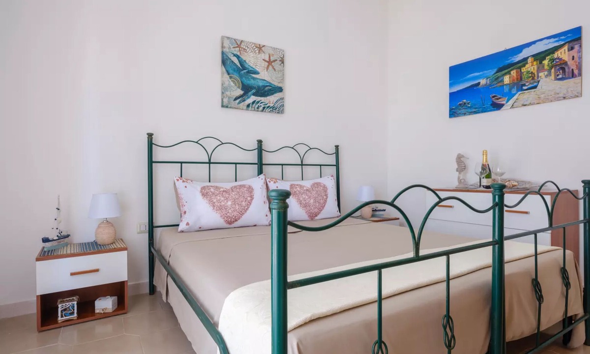 Torre Castiglione Villa | Villa Punta Prosciutto Sea View Sea Front