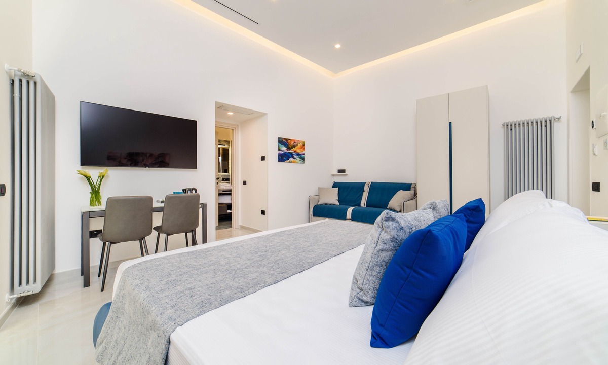 Amalfi Bed & Breakfast | Cloister Suites Amalfi