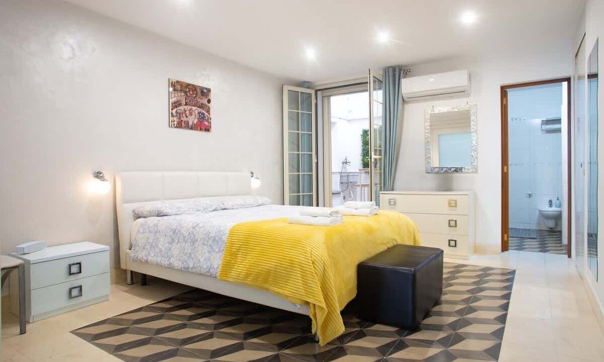 Brindisi Histotic Center Apartment | Casa Orchidea - The Fab Stay
