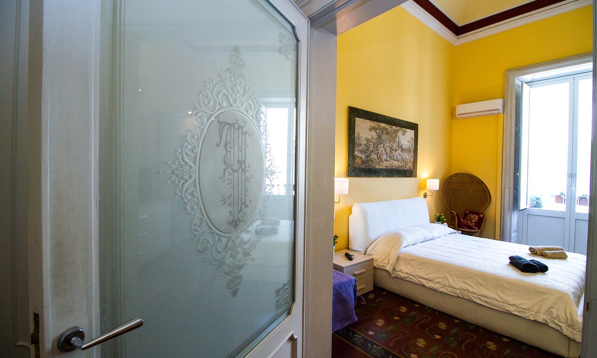 Old Town Apartment | The Catanese Muses