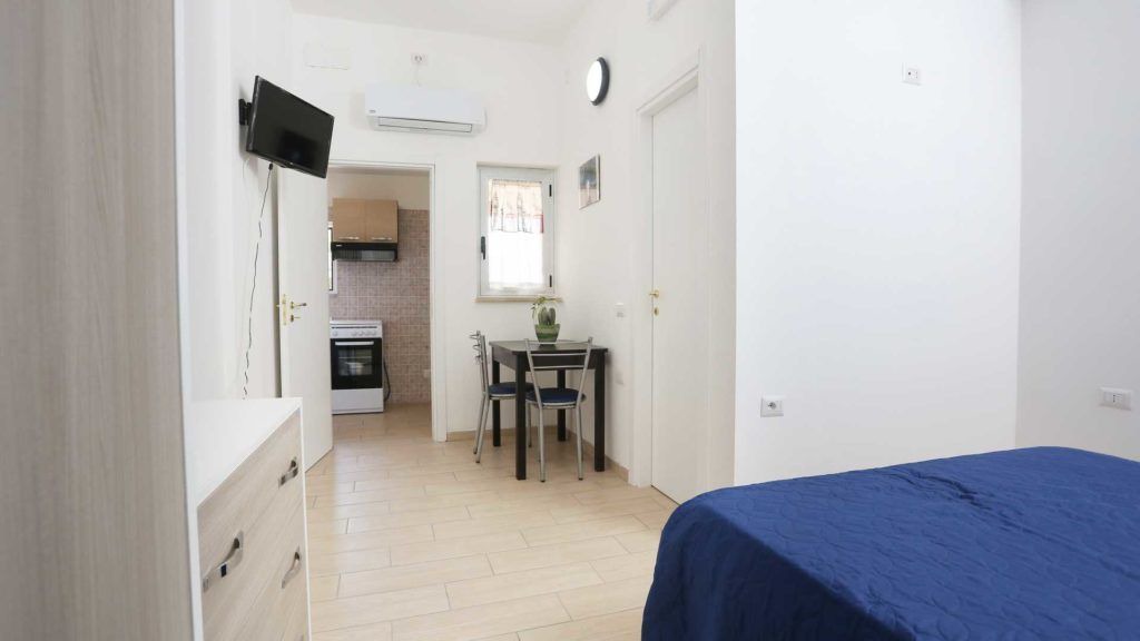 Magazzeno RV Rental | Camping B&B Lido di Salerno