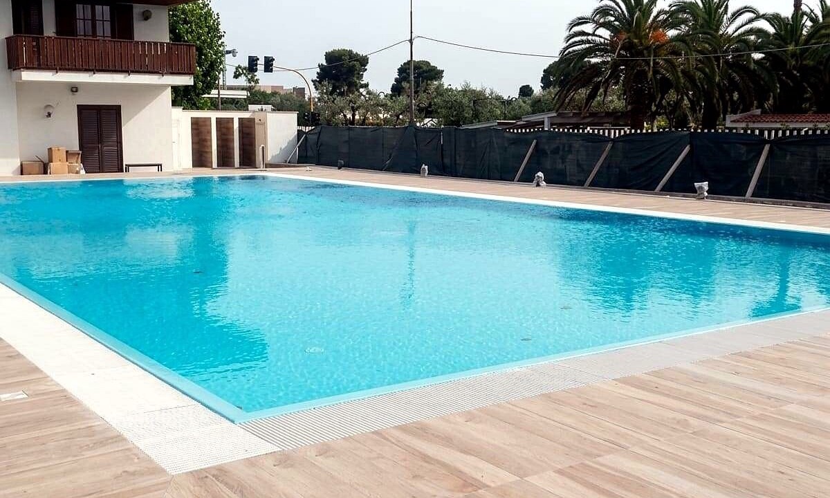 Municipio 2 House | Borgo dei Pioppi Cozy Apartment - sleeps 6, pool & parking, explore Puglia