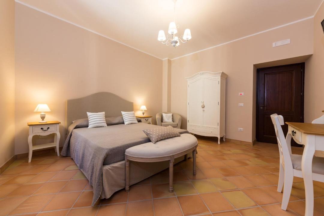 Morigerati House | Palazzo Don Carlo