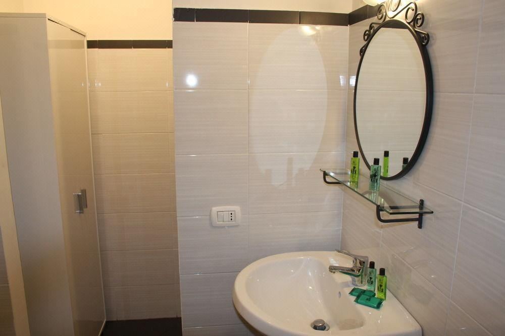 Photo of Bathroom in Historical Center
