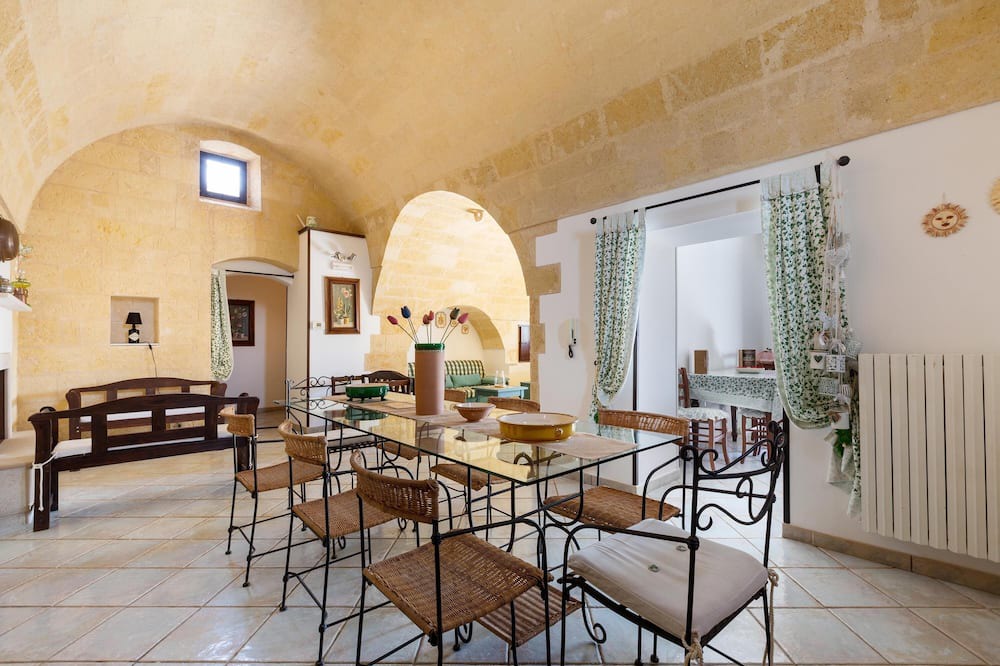 Photo of Kitchen in Mottola