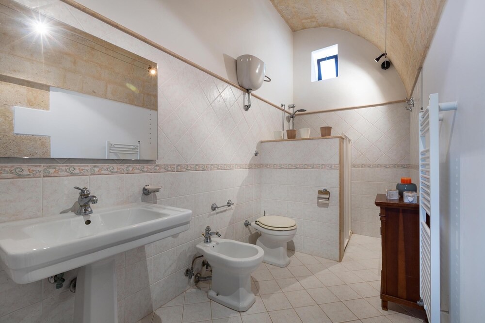 Photo of Bathroom in Mottola