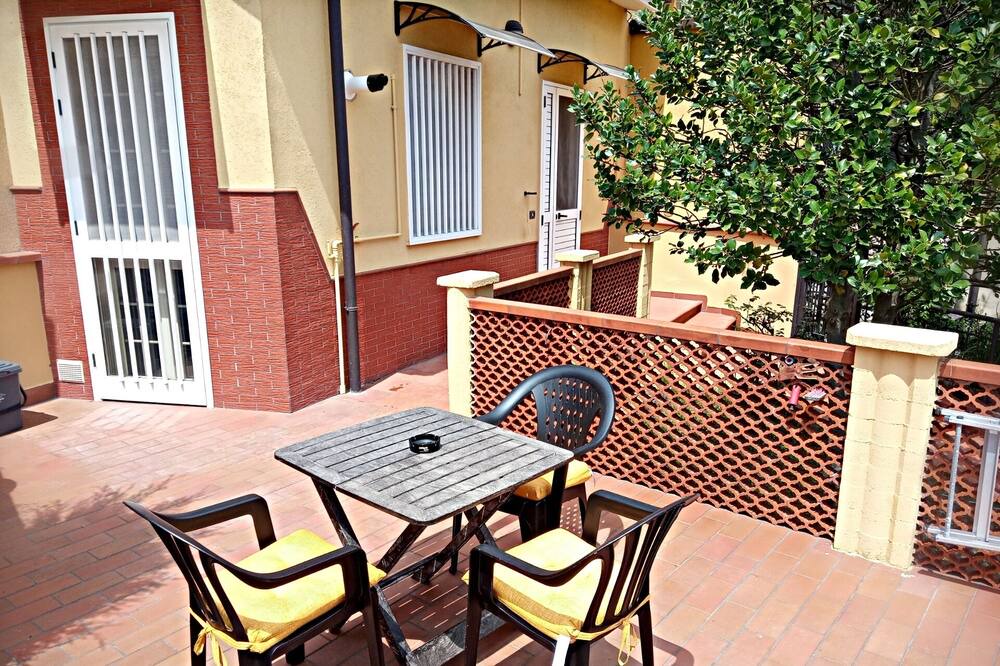 Photo of Patio Balcony in Castel Lagopesole