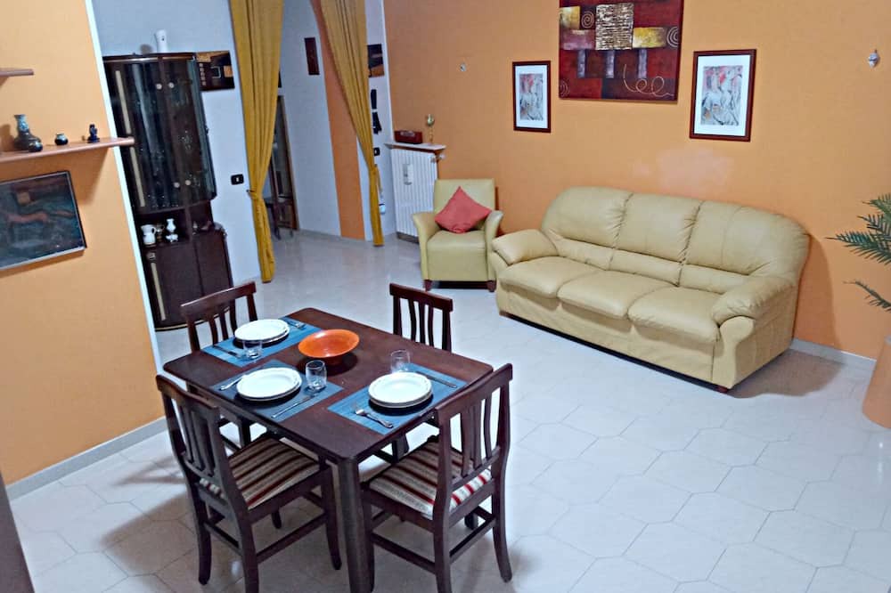 Photo of Livingroom in Castel Lagopesole