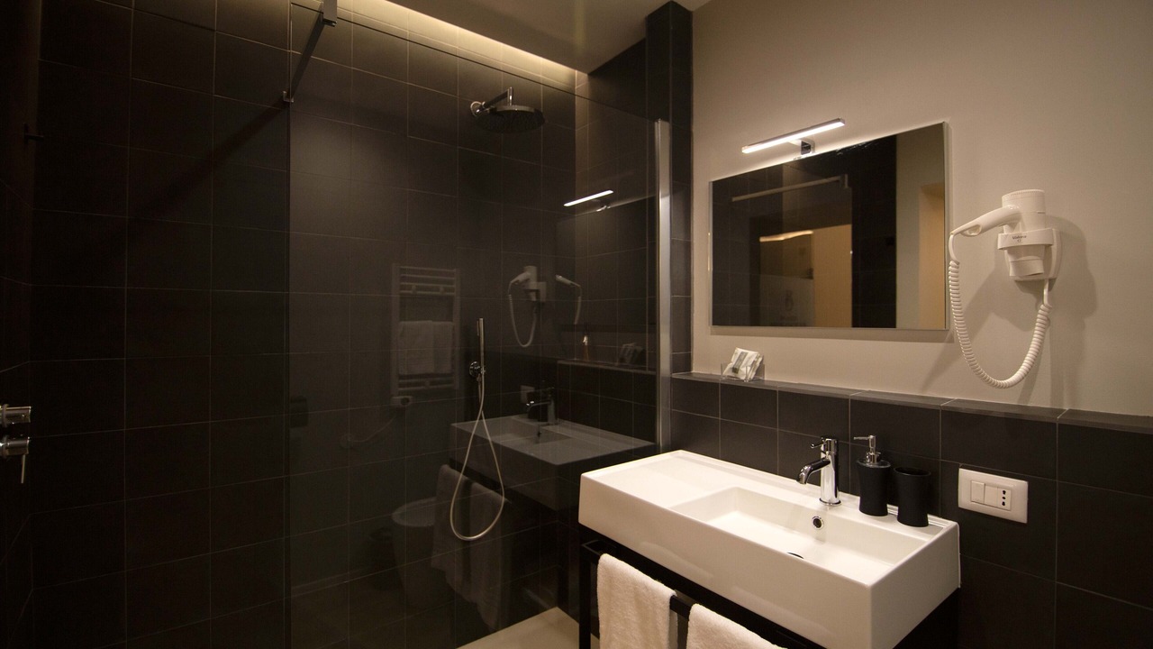 Photo of Bathroom in Brindisi Histotic Center