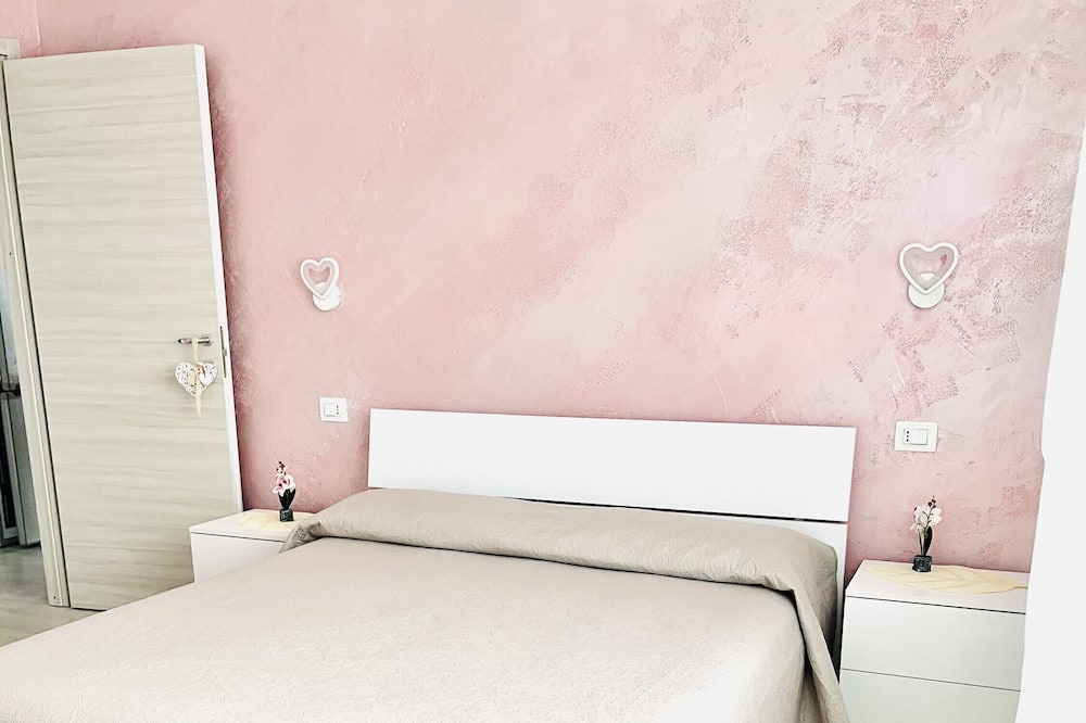 Photo of Bedroom in Scalea